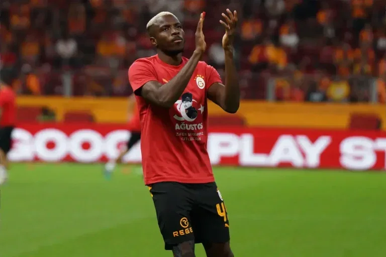 Deadline Day panic stations: Why Emmanuel Petit says Arsenal need Victor Osimhen now